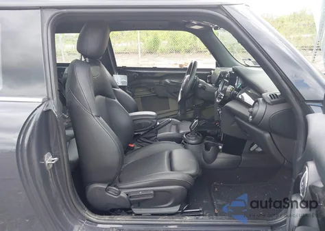 2021 Mini Hardtop John Cooper Works from USA, damaged, VIN WMWXR9C00M2P18238